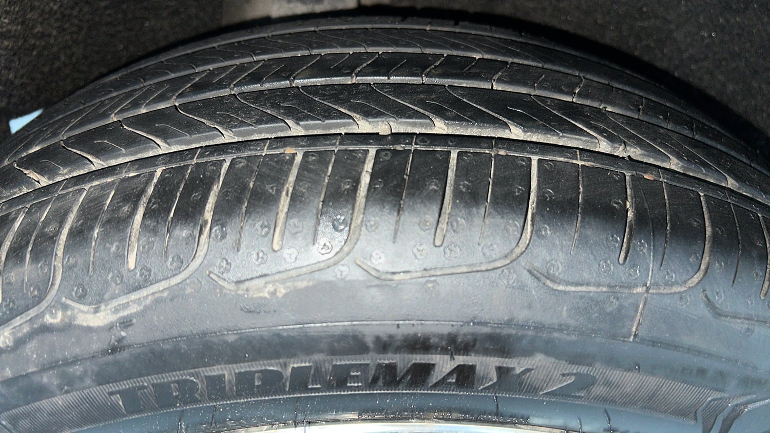 Used 2020 Maruti Suzuki Baleno Alpha Petrol Manual tyres RIGHT REAR TYRE TREAD VIEW