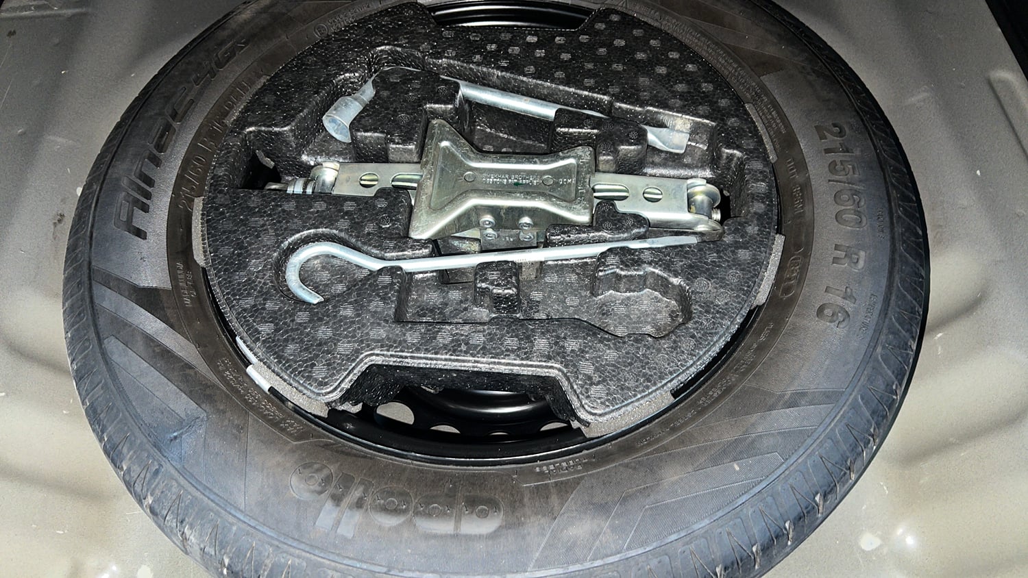 Used 2022 Toyota Urban Cruiser Premium Grade MT Petrol Manual tyres SPARE TYRE VIEW