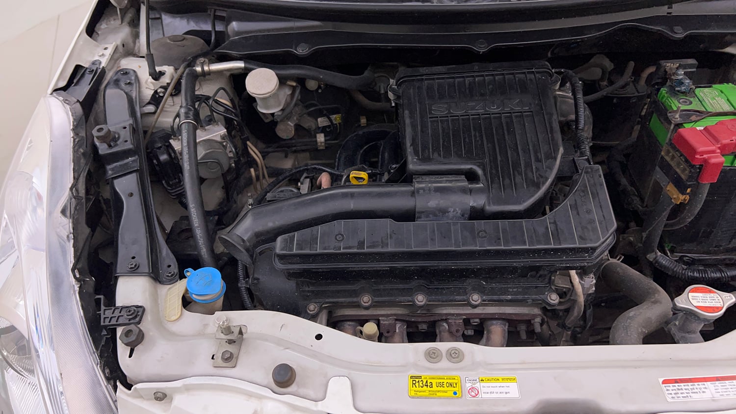 Used 2016 Maruti Suzuki Swift ZXi Petrol Manual engine ENGINE RIGHT SIDE VIEW