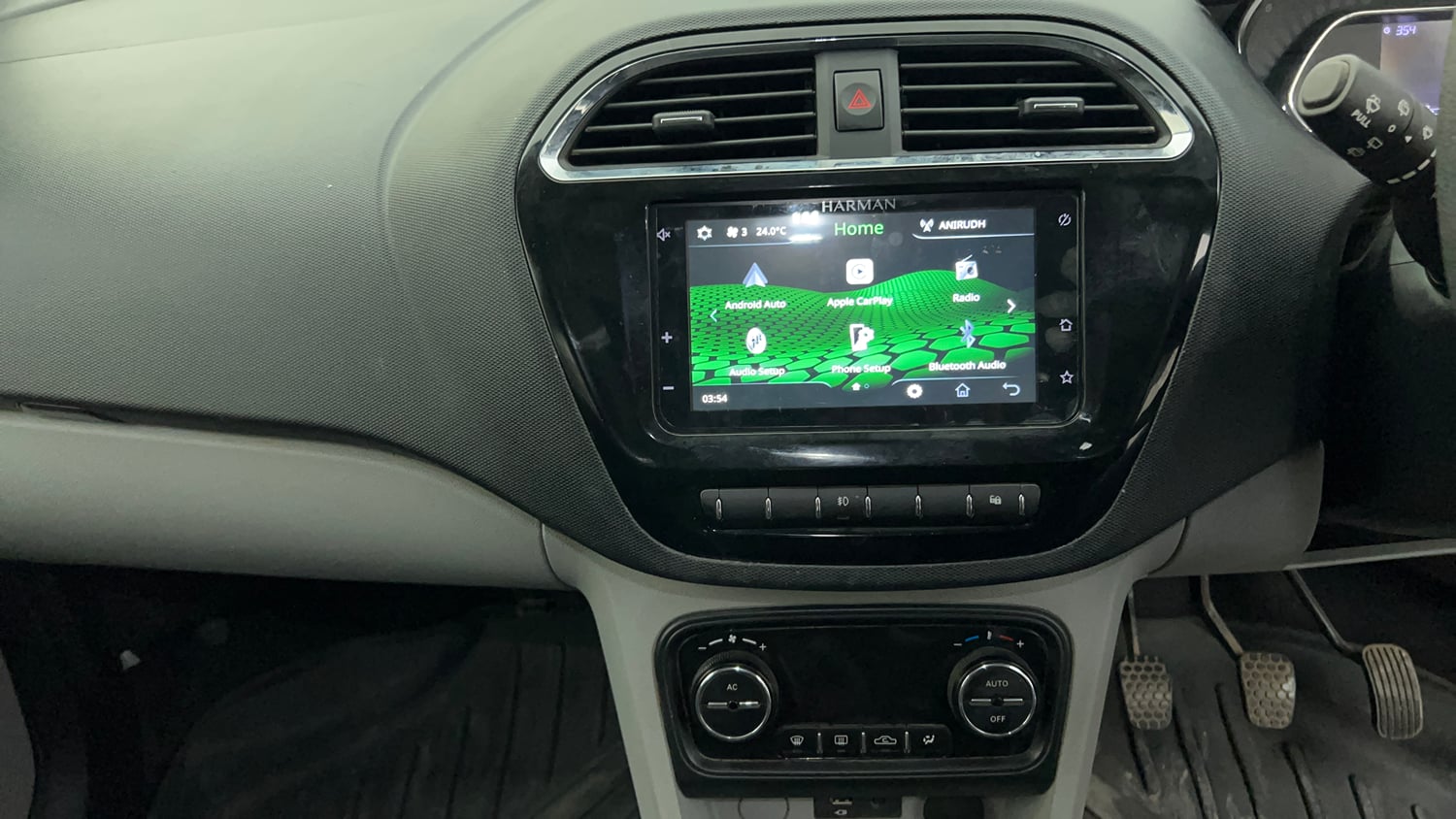 Used 2020 Tata Tiago XZ Plus Petrol Manual interior MUSIC SYSTEM & AC CONTROL VIEW