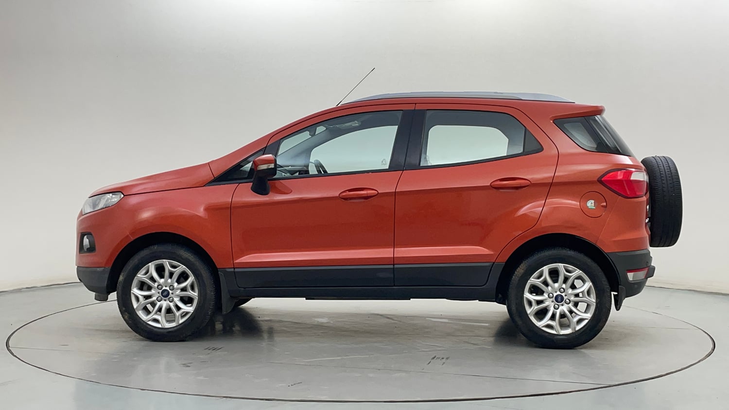 Used 2015 Ford EcoSport Titanium 1.5 Ti-VCT Petrol Manual exterior LEFT SIDE VIEW