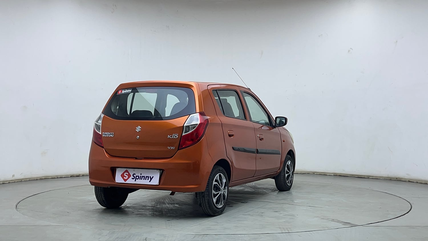 Used 2015 Maruti Suzuki Alto K10 VXi (O) Petrol Manual exterior RIGHT REAR CORNER VIEW