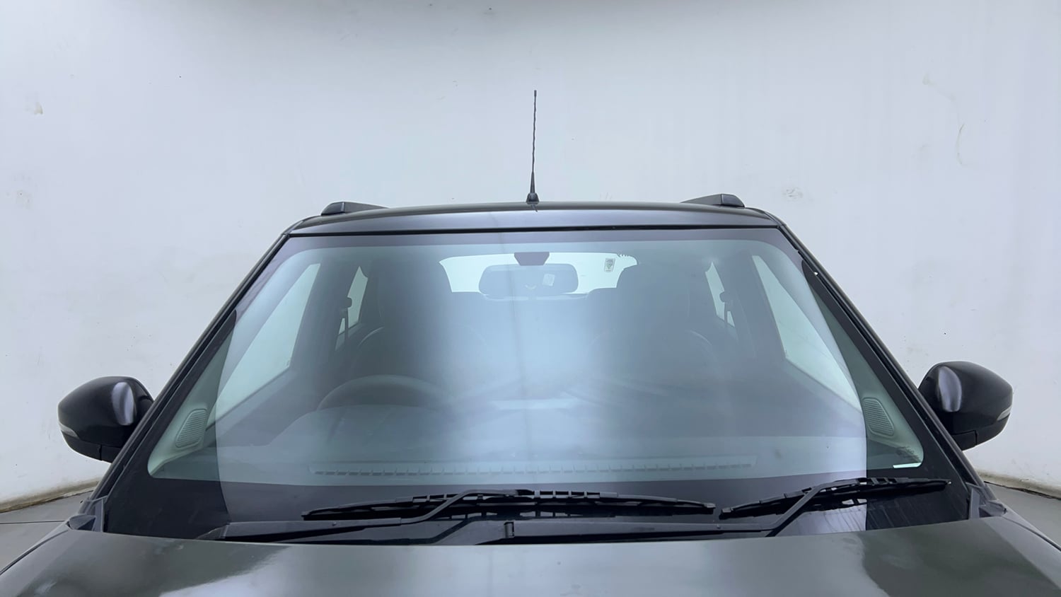 Used 2022 Tata Punch Accomplished AMT Petrol Automatic exterior FRONT WINDSHIELD VIEW