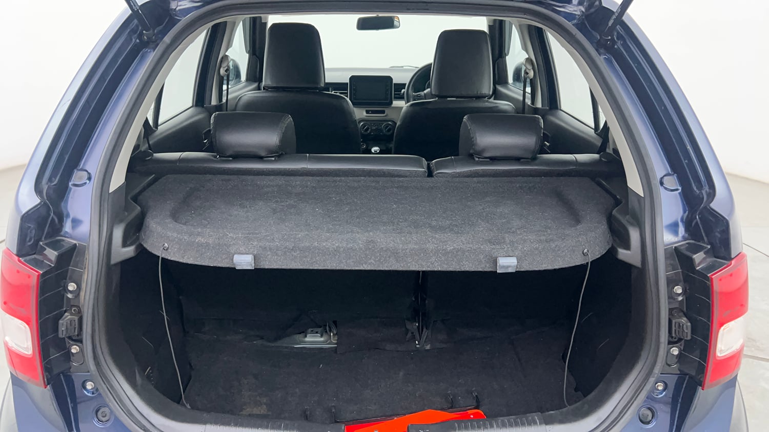 Used 2022 Maruti Suzuki Ignis Zeta 1.2 MT Petrol Manual interior DICKY INSIDE VIEW