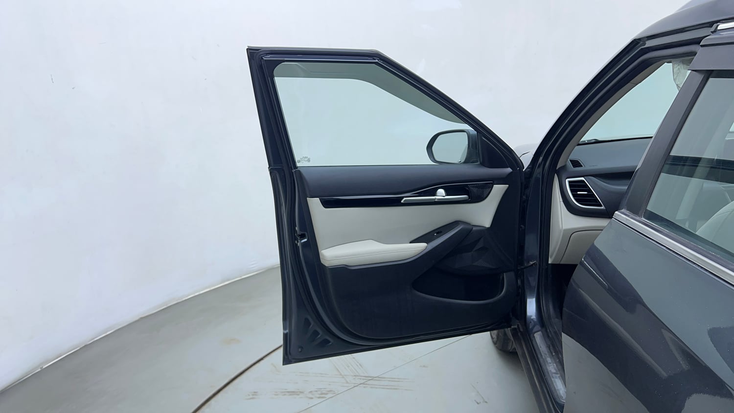 Used 2022 Kia Seltos HTX 1.5 Petrol Manual interior LEFT FRONT DOOR OPEN VIEW
