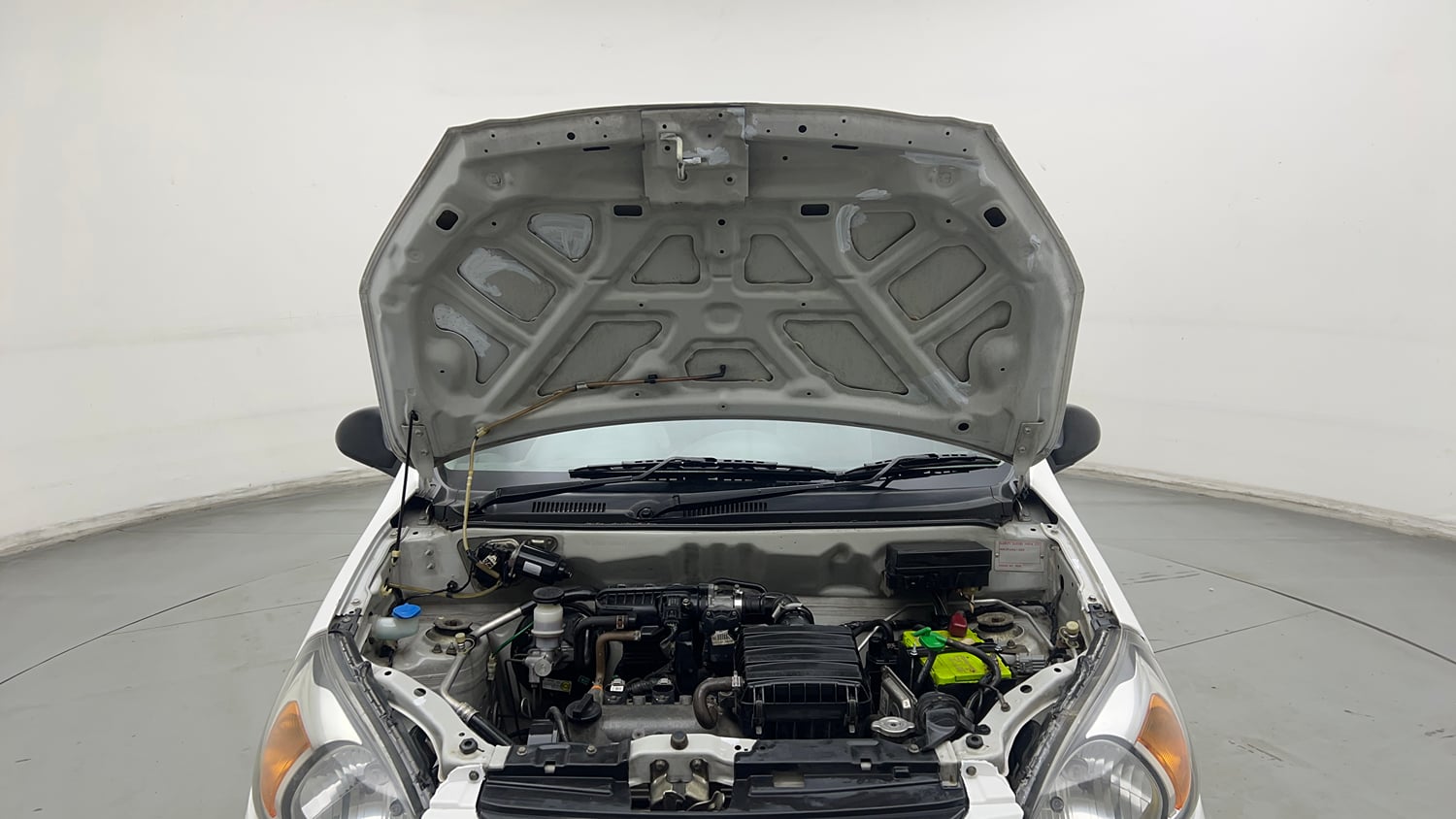 Used 2017 Maruti Suzuki Alto 800 LXi (O) Petrol Manual engine ENGINE & BONNET OPEN FRONT VIEW