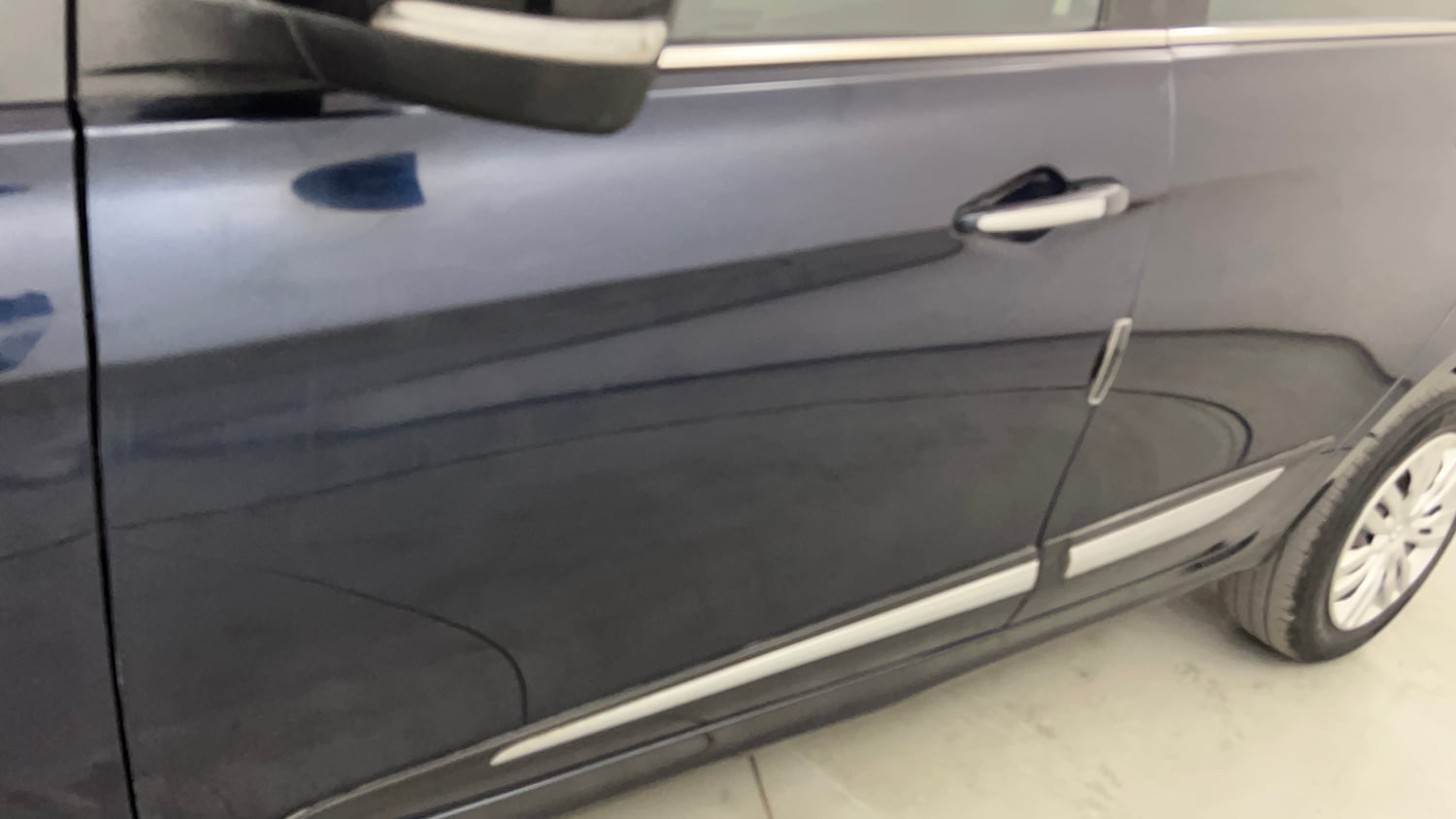 Used 2023 Tata Tigor XZ Plus CNG Cng Manual dents MINOR SCRATCH