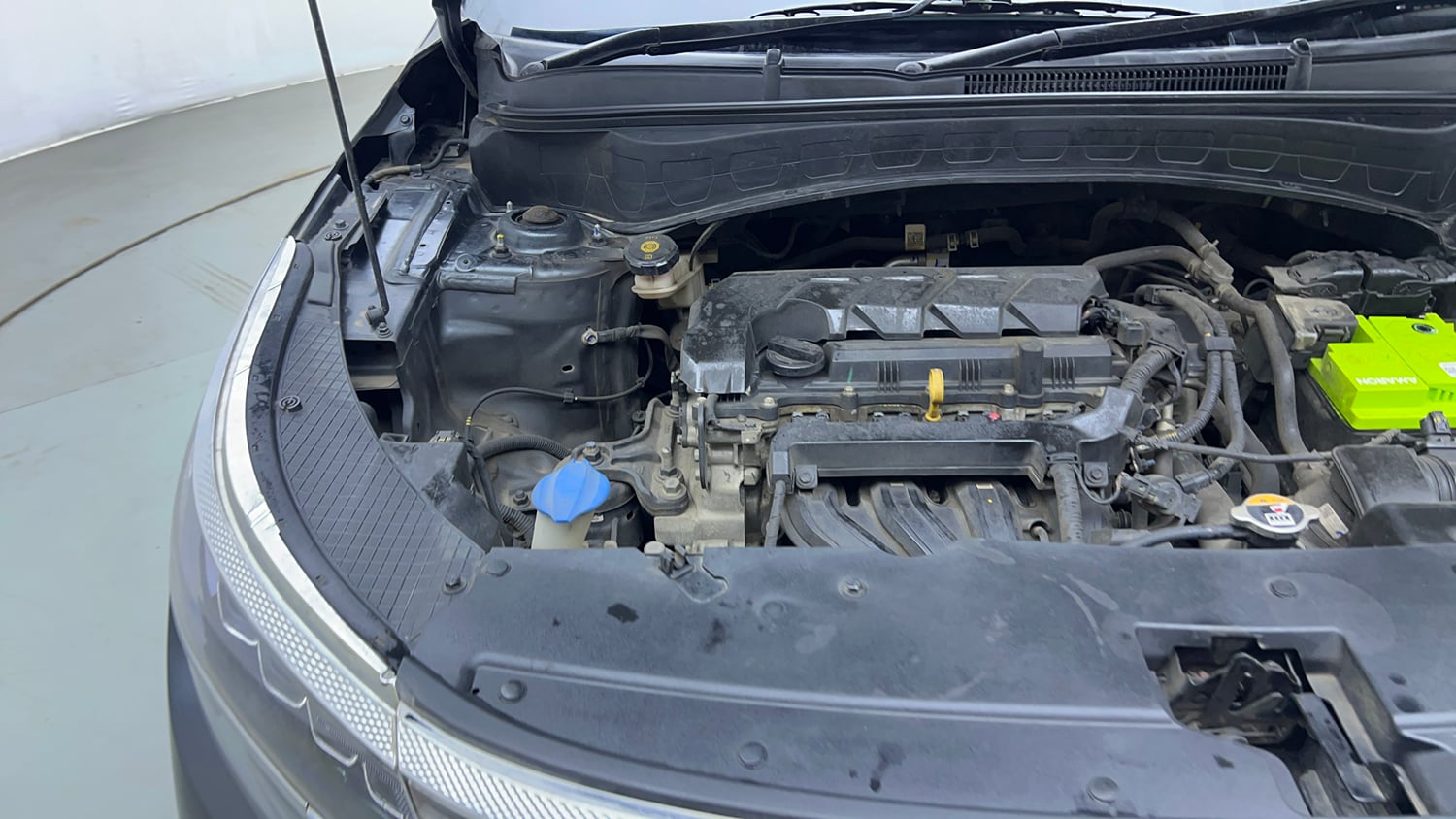 Used 2022 Kia Seltos HTX 1.5 Petrol Manual engine ENGINE RIGHT SIDE VIEW