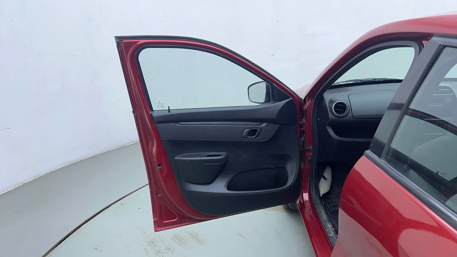 Used 2019 Renault Kwid RXL Petrol Manual interior LEFT FRONT DOOR OPEN VIEW
