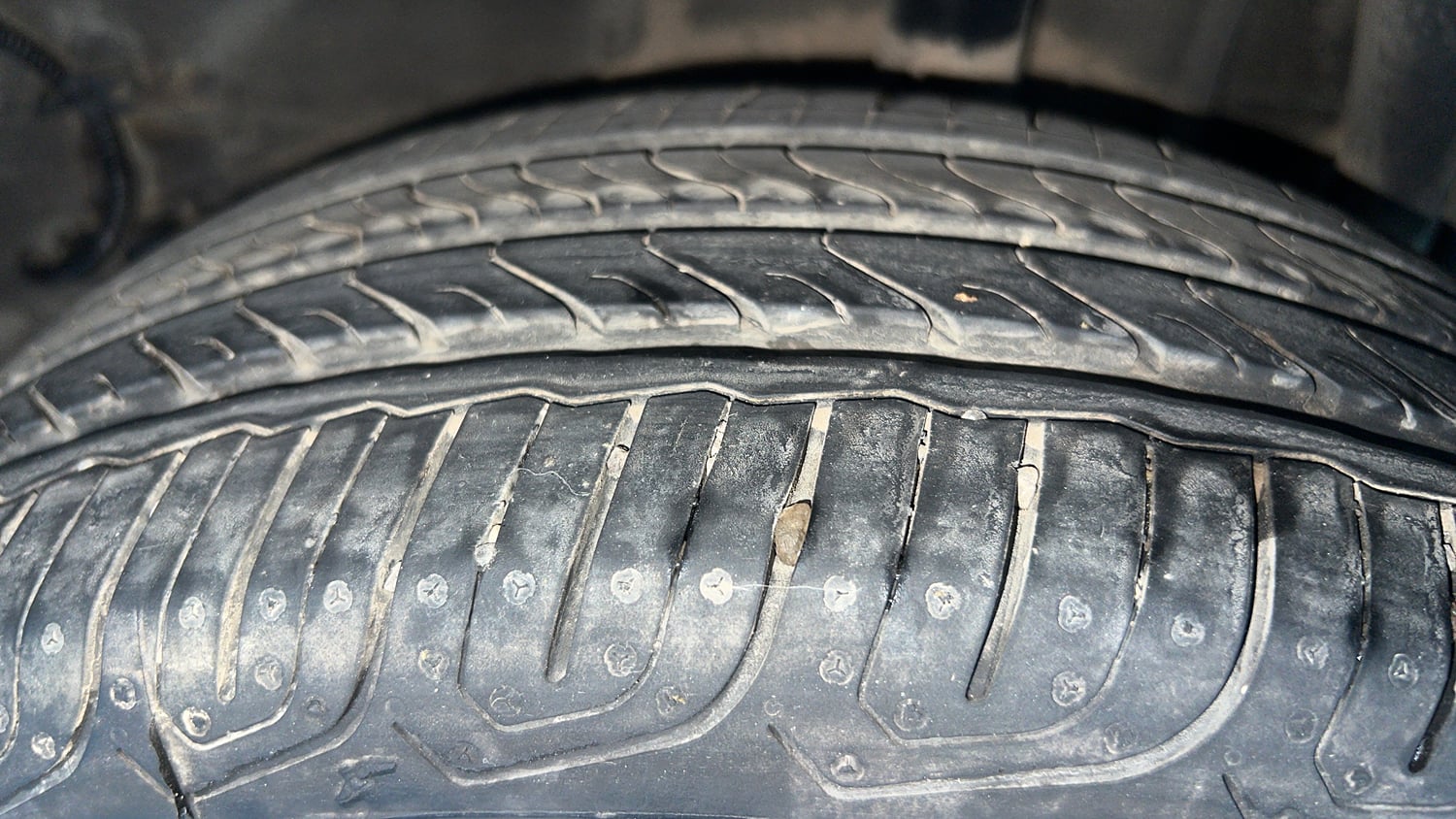 Used 2022 Tata Tiago XZ Plus CNG Cng Manual tyres LEFT REAR TYRE TREAD VIEW