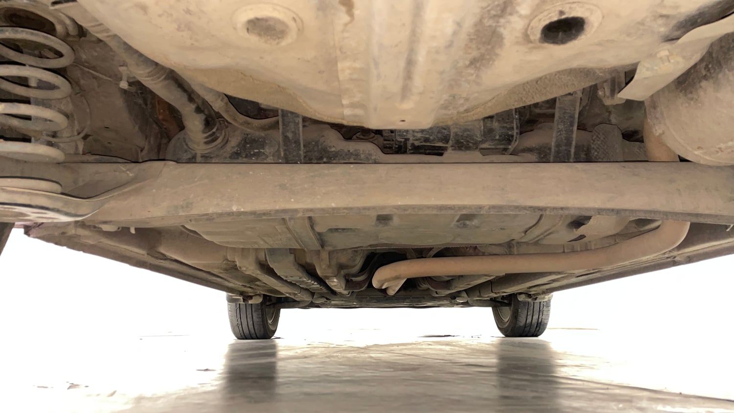 Used 2017 Hyundai Elite i20 Asta 1.2 (O) Petrol Manual extra REAR UNDERBODY VIEW (TAKEN FROM REAR)