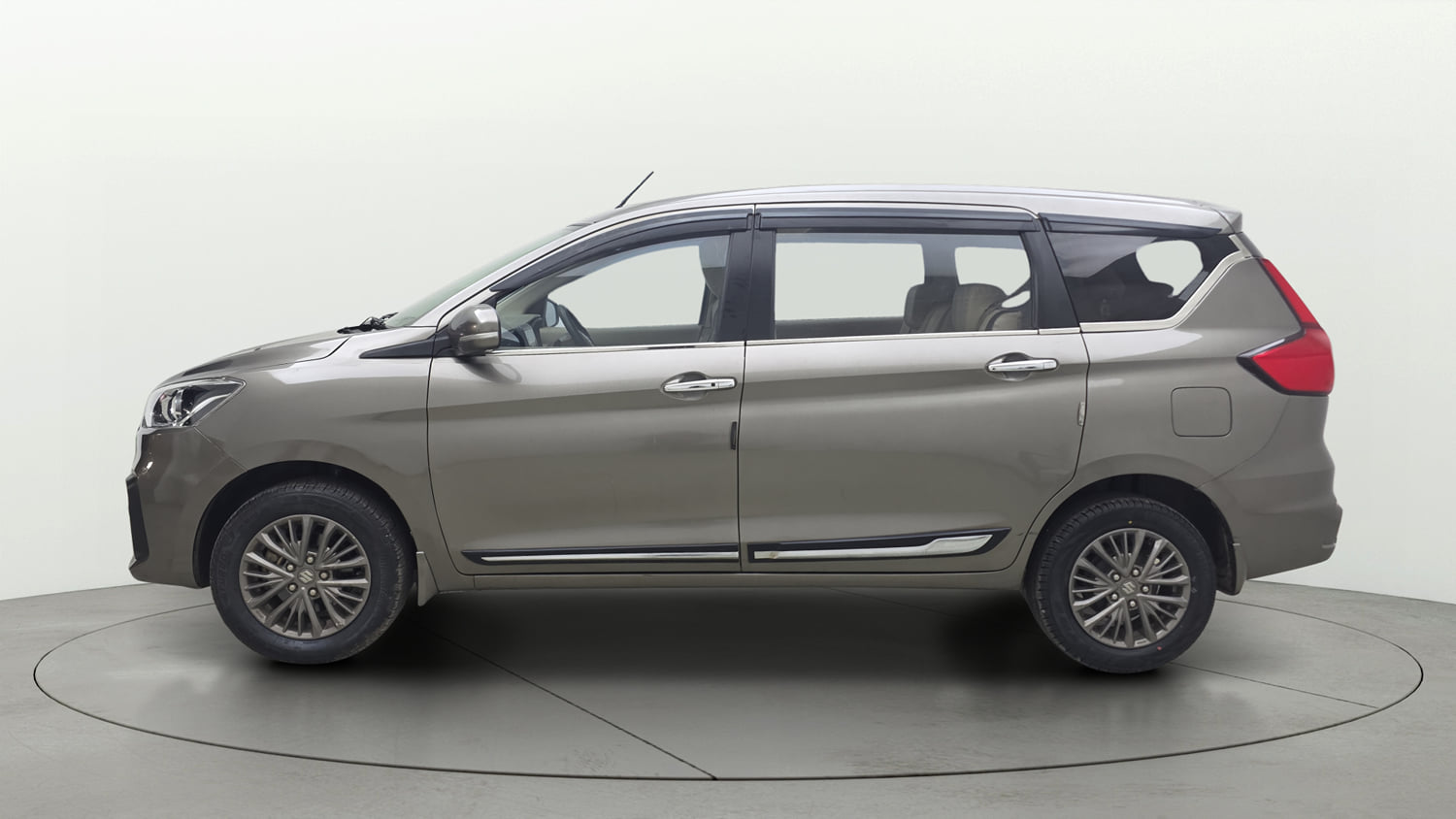 Used 2020 Maruti Suzuki New Ertiga ZXi Petrol Manual exterior LEFT SIDE VIEW