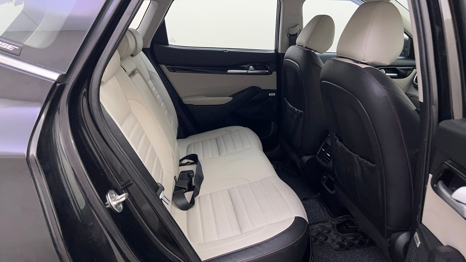 Used 2020 Kia Seltos GTX Plus 1.4 Petrol Manual interior RIGHT SIDE REAR DOOR CABIN VIEW