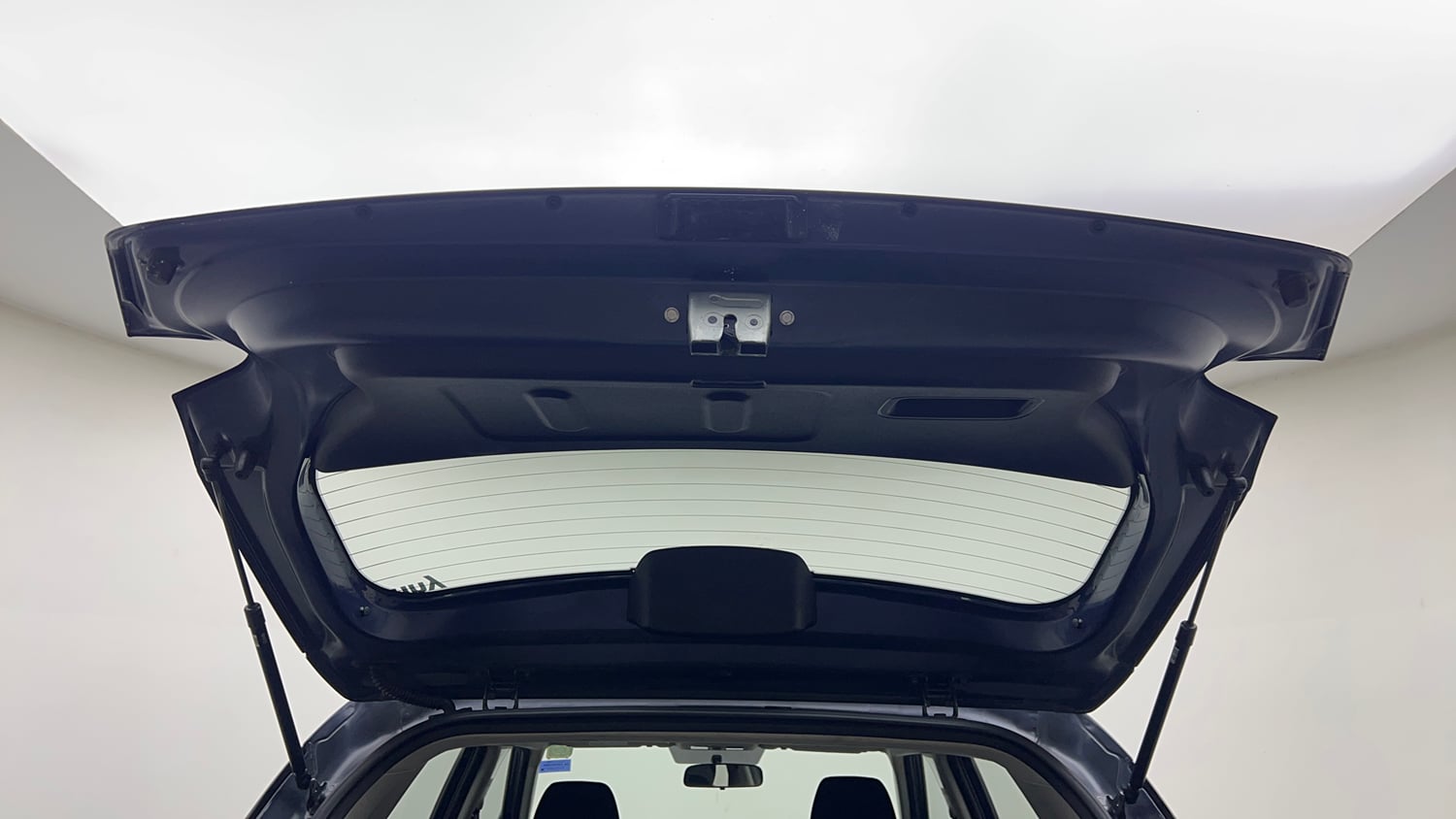 Used 2019 hyundai Venue SX 1.0 Turbo Petrol Petrol Manual interior DICKY DOOR OPEN VIEW