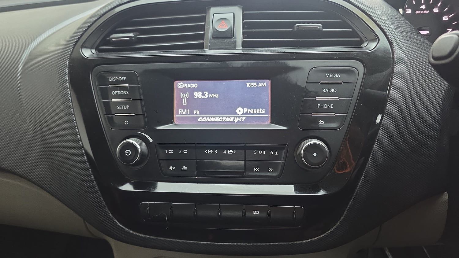Used 2019 Tata Tiago Revotron XT Petrol Manual interior MUSIC SYSTEM & AC CONTROL VIEW