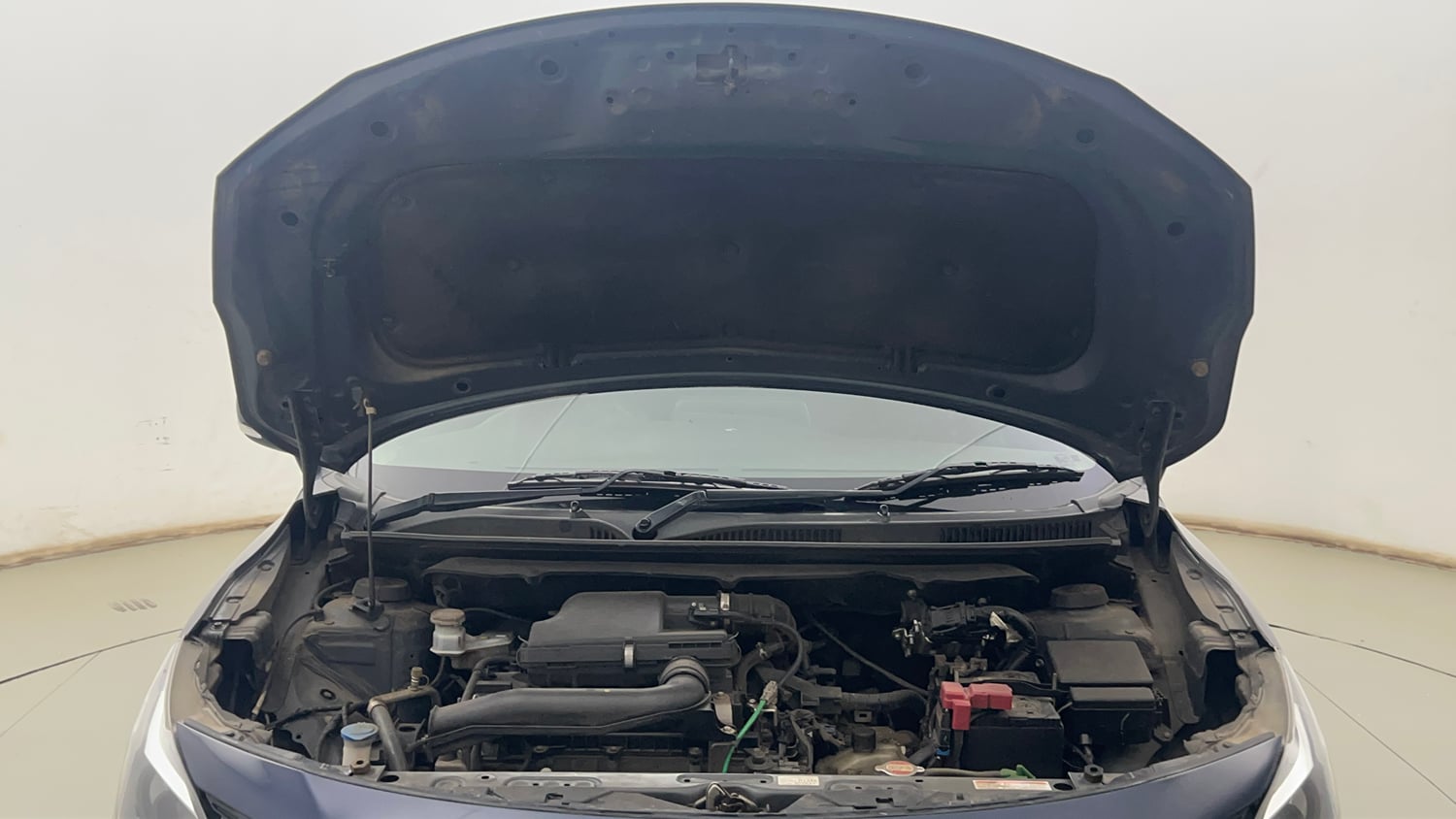 Used 2022 Maruti Suzuki Baleno Zeta AGS Petrol Automatic engine ENGINE & BONNET OPEN FRONT VIEW