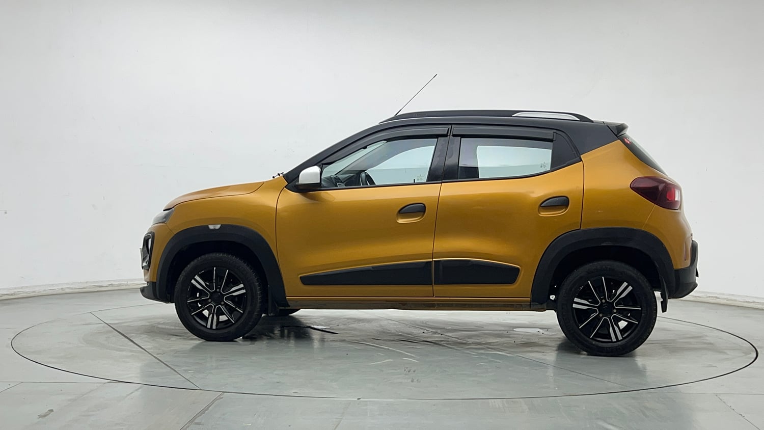 Used 2022 Renault Kwid CLIMBER AMT Petrol Automatic exterior LEFT SIDE VIEW