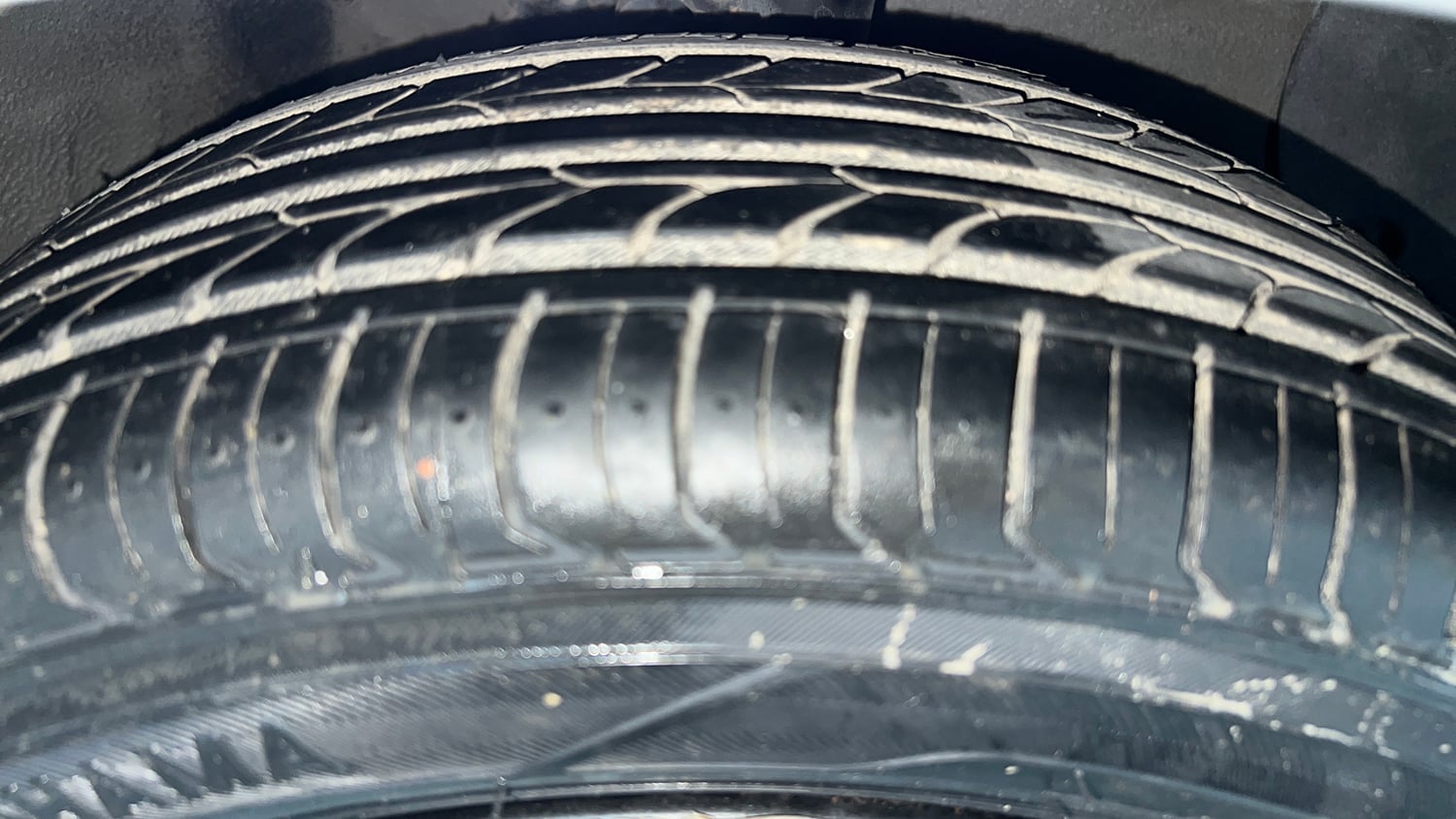 Used 2016 Hyundai Grand i10 Sportz 1.2 Kappa VTVT Petrol Manual tyres RIGHT FRONT TYRE TREAD VIEW