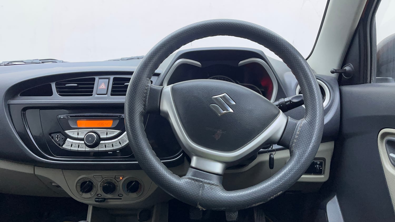 Used 2015 Maruti Suzuki Alto K10 VXi (O) Petrol Manual interior STEERING VIEW