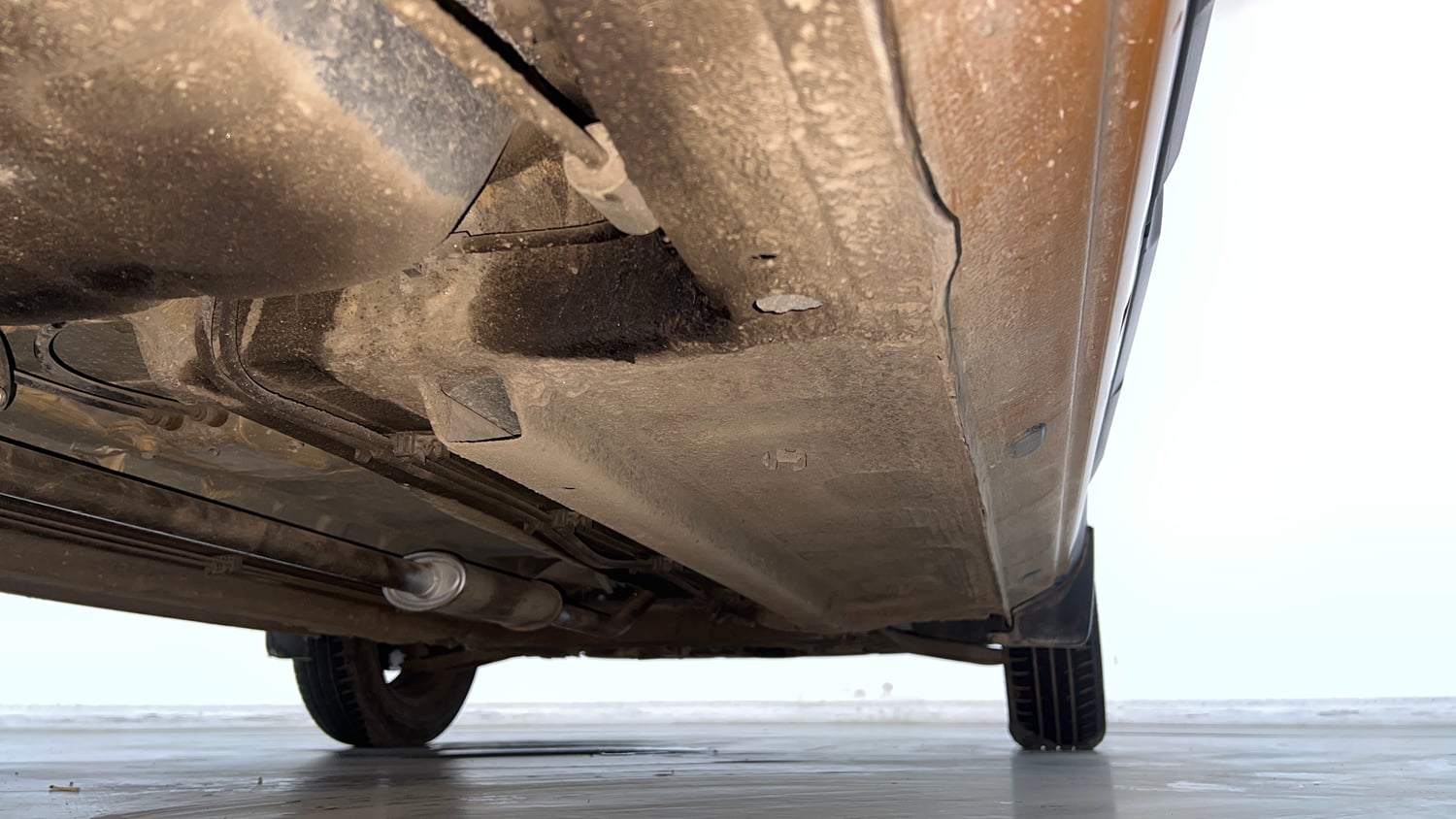 Used 2022 Renault Kwid CLIMBER AMT Petrol Automatic extra REAR RIGHT UNDERBODY VIEW