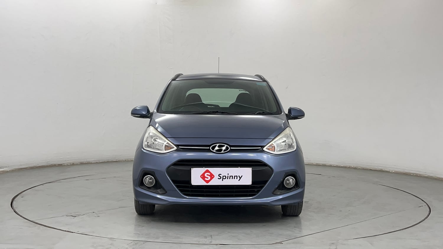 Used 2015 Hyundai Grand i10 Asta AT 1.2 Kappa VTVT Petrol Automatic exterior FRONT VIEW