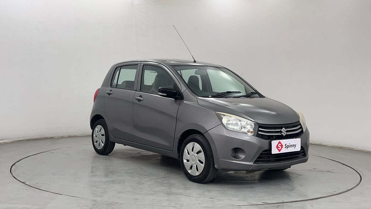 Used 2017 Maruti Suzuki Celerio ZXI (O) AMT Petrol Automatic exterior RIGHT FRONT CORNER VIEW