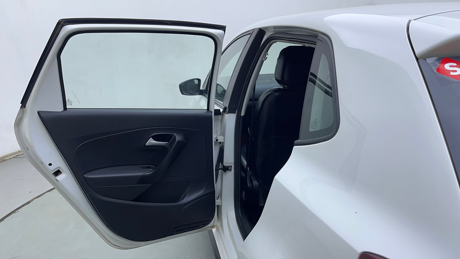 Used 2020 Volkswagen Polo Comfortline Plus 1.0L MPI Petrol Manual interior LEFT REAR DOOR OPEN VIEW