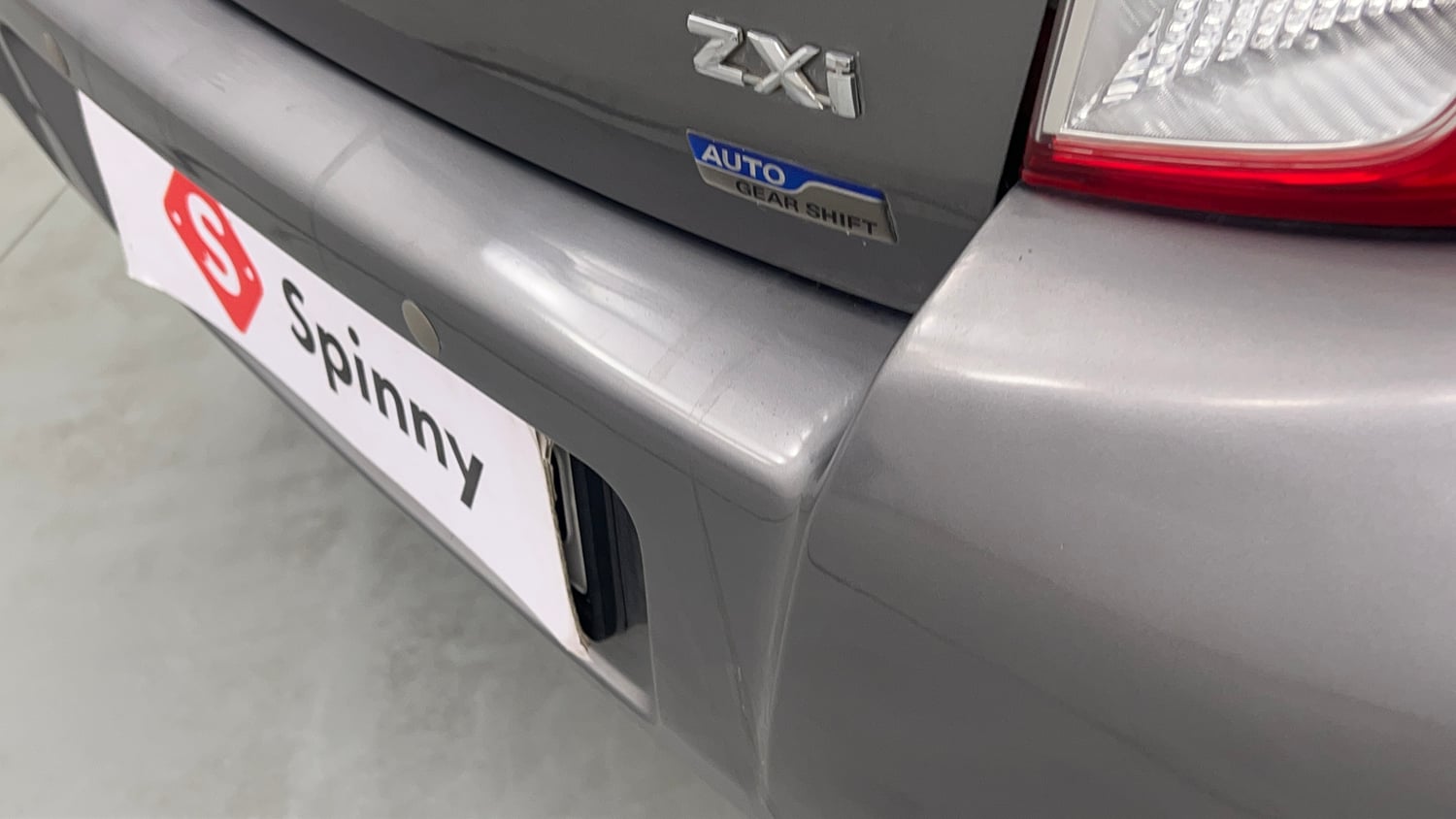 Used 2017 Maruti Suzuki Celerio ZXI (O) AMT Petrol Automatic dents MINOR SCRATCH
