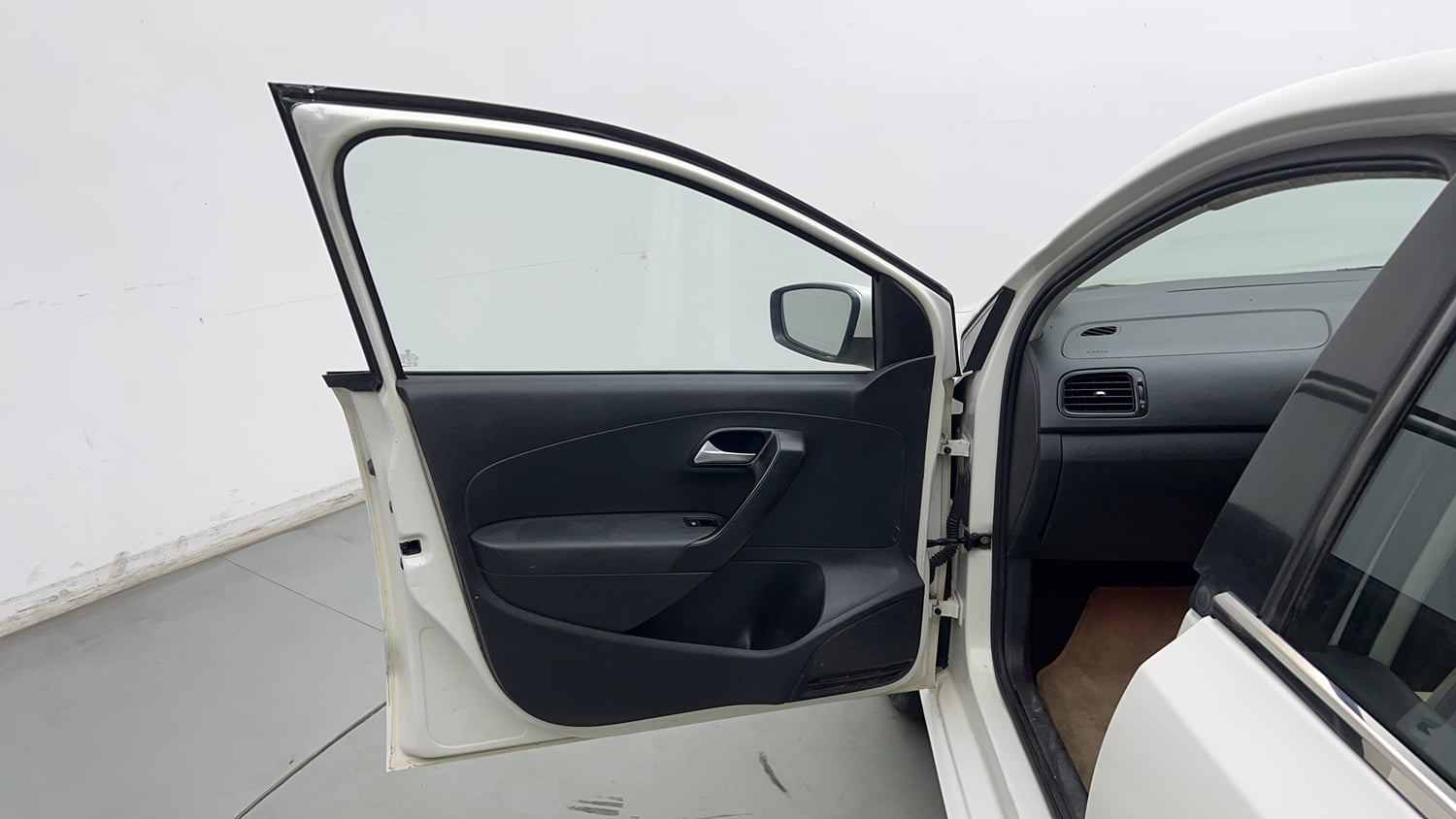 Used 2014 Volkswagen Polo Comfortline 1.2L (P) Petrol Manual interior LEFT FRONT DOOR OPEN VIEW