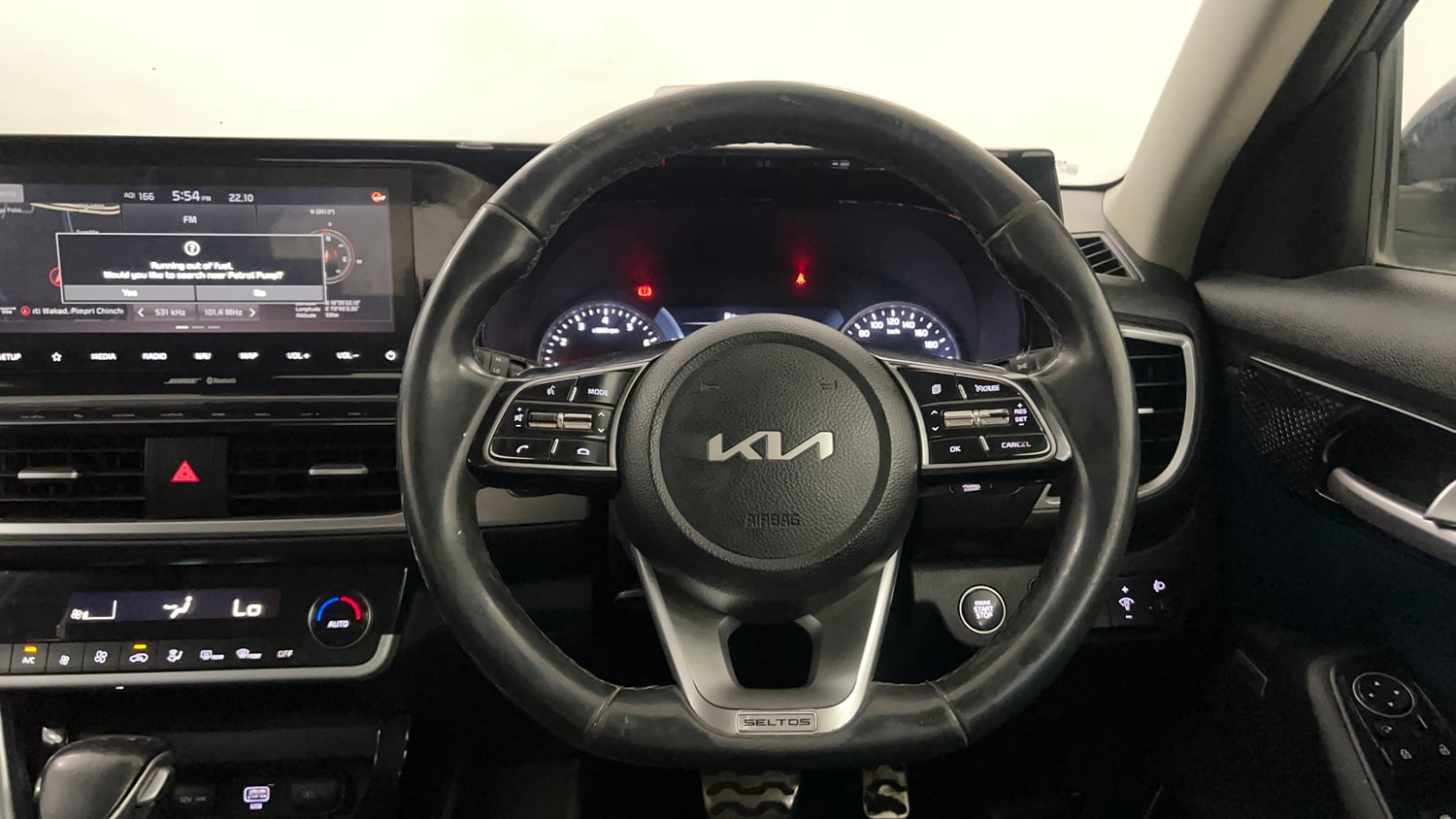 Used 2022 Kia Seltos X Line 1.4 DCT Petrol Automatic interior STEERING VIEW