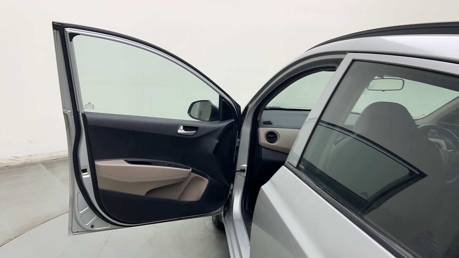 Used 2016 Hyundai Grand i10 Sportz 1.2 Kappa VTVT Petrol Manual interior LEFT FRONT DOOR OPEN VIEW