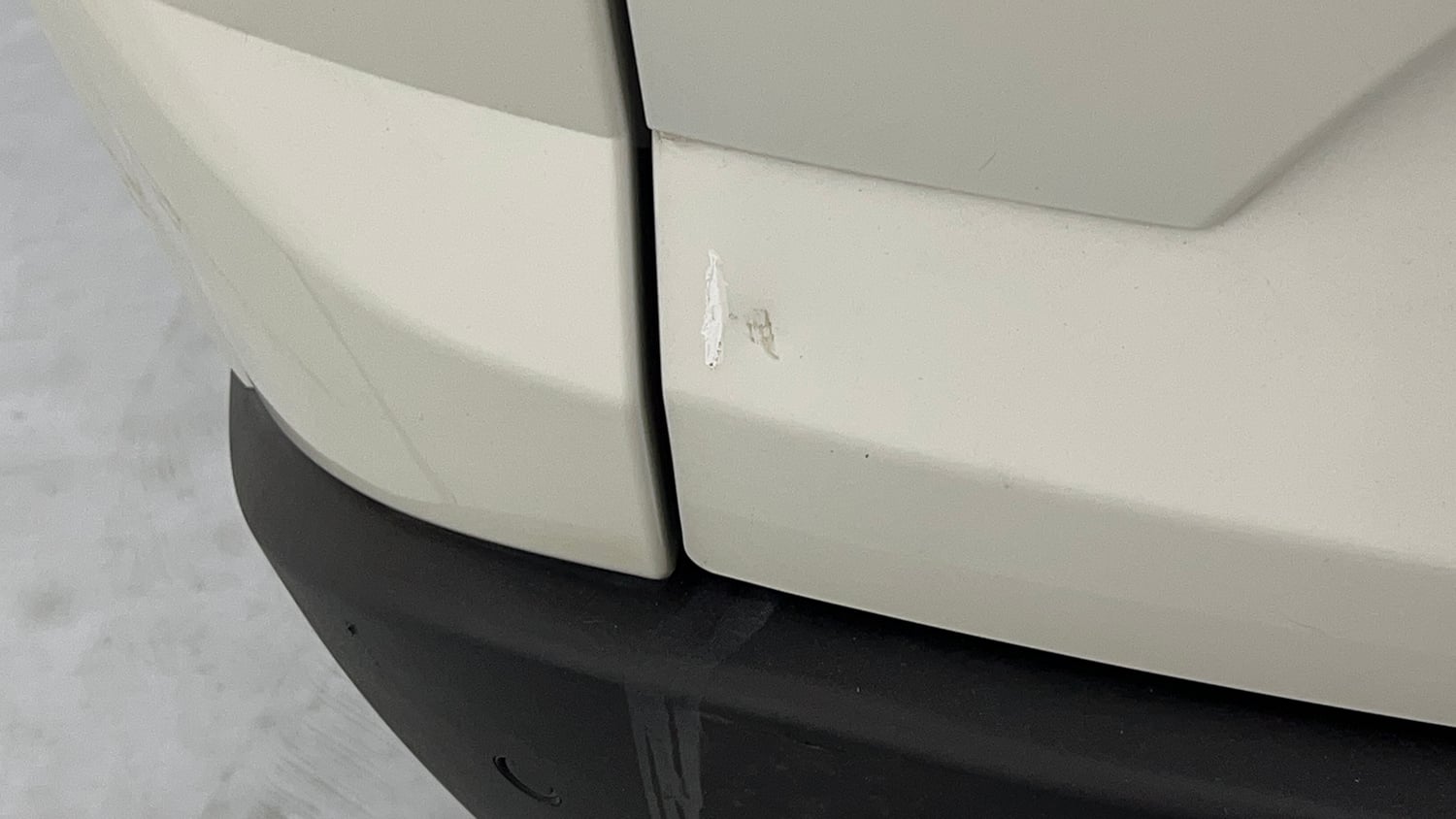 Used 2025 Maruti Suzuki Victoris ZXI+ (O) THS 2W Hybrid Automatic dents MINOR DENT