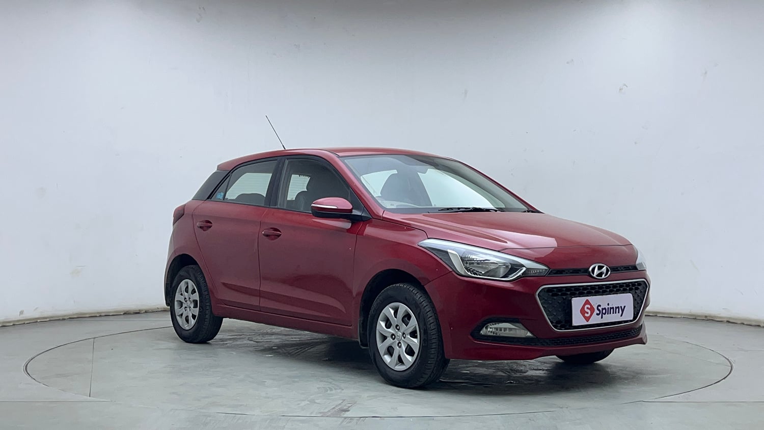 Used 2017 Hyundai Elite i20 Sportz 1.2 Petrol Manual exterior RIGHT FRONT CORNER VIEW