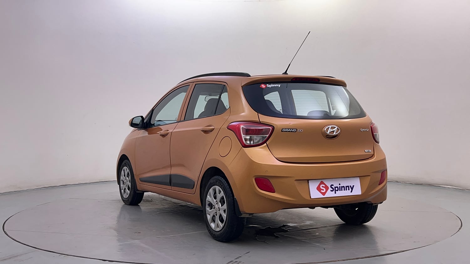 Used 2016 Hyundai Grand i10 Sportz 1.2 Kappa VTVT Petrol Manual exterior LEFT REAR CORNER VIEW