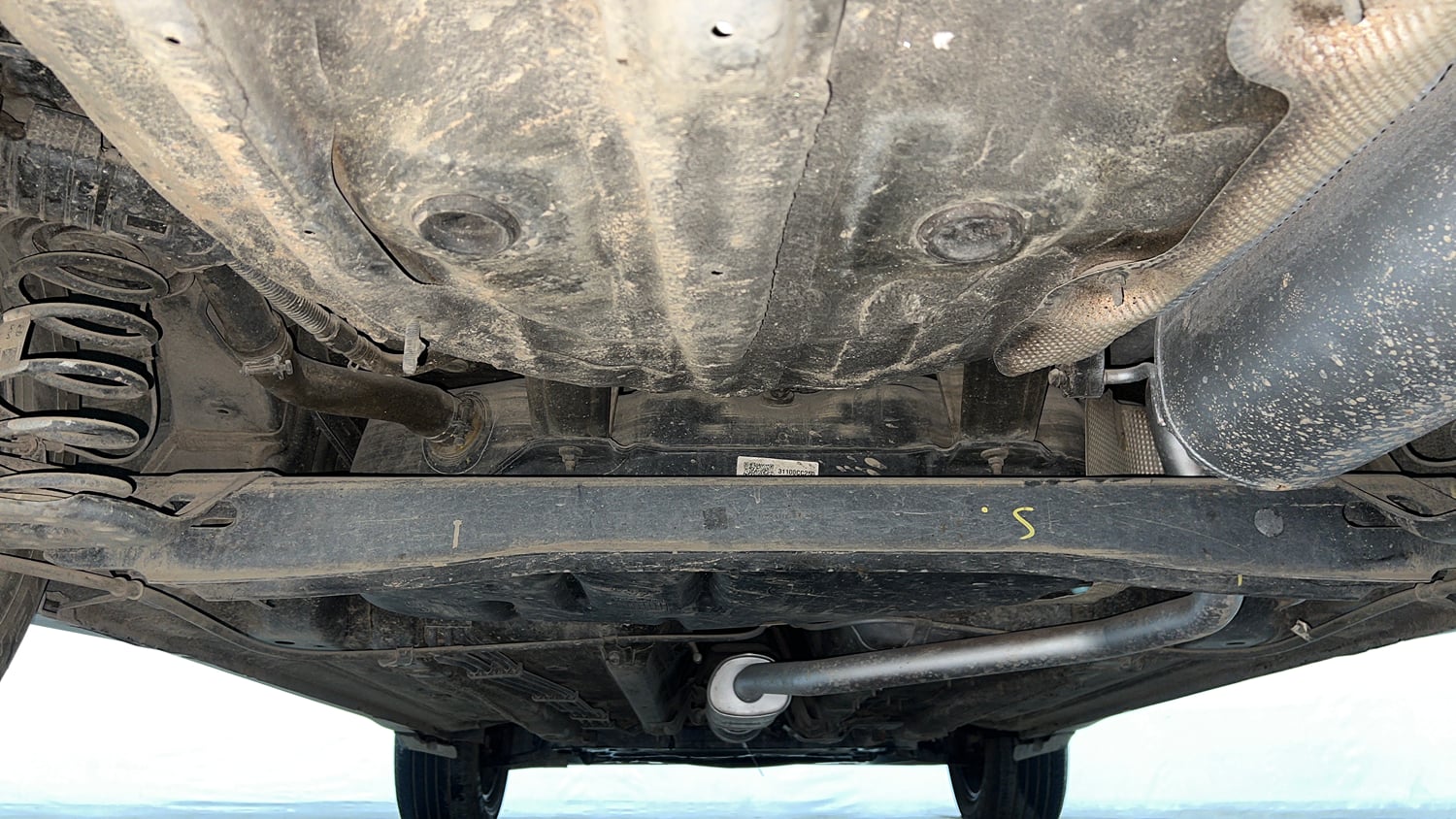 Used 2023 Kia Sonet HTX 1.0 Turbo Petrol DCT Petrol Automatic extra REAR UNDERBODY VIEW (TAKEN FROM REAR)