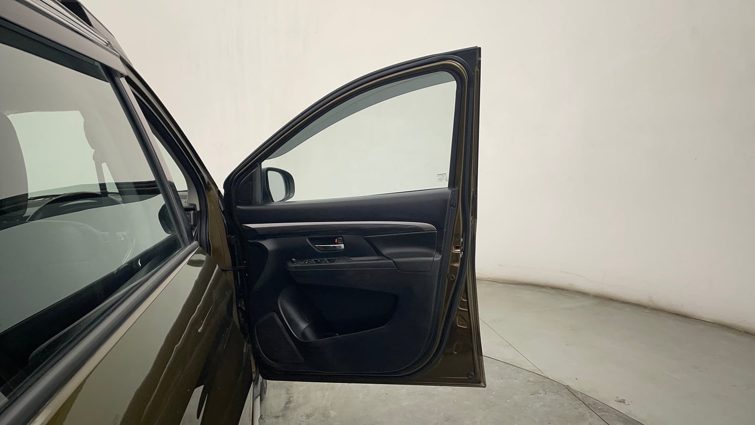 Used 2019 Maruti Suzuki XL6 Alpha AT Petrol Petrol Automatic interior RIGHT FRONT DOOR OPEN VIEW
