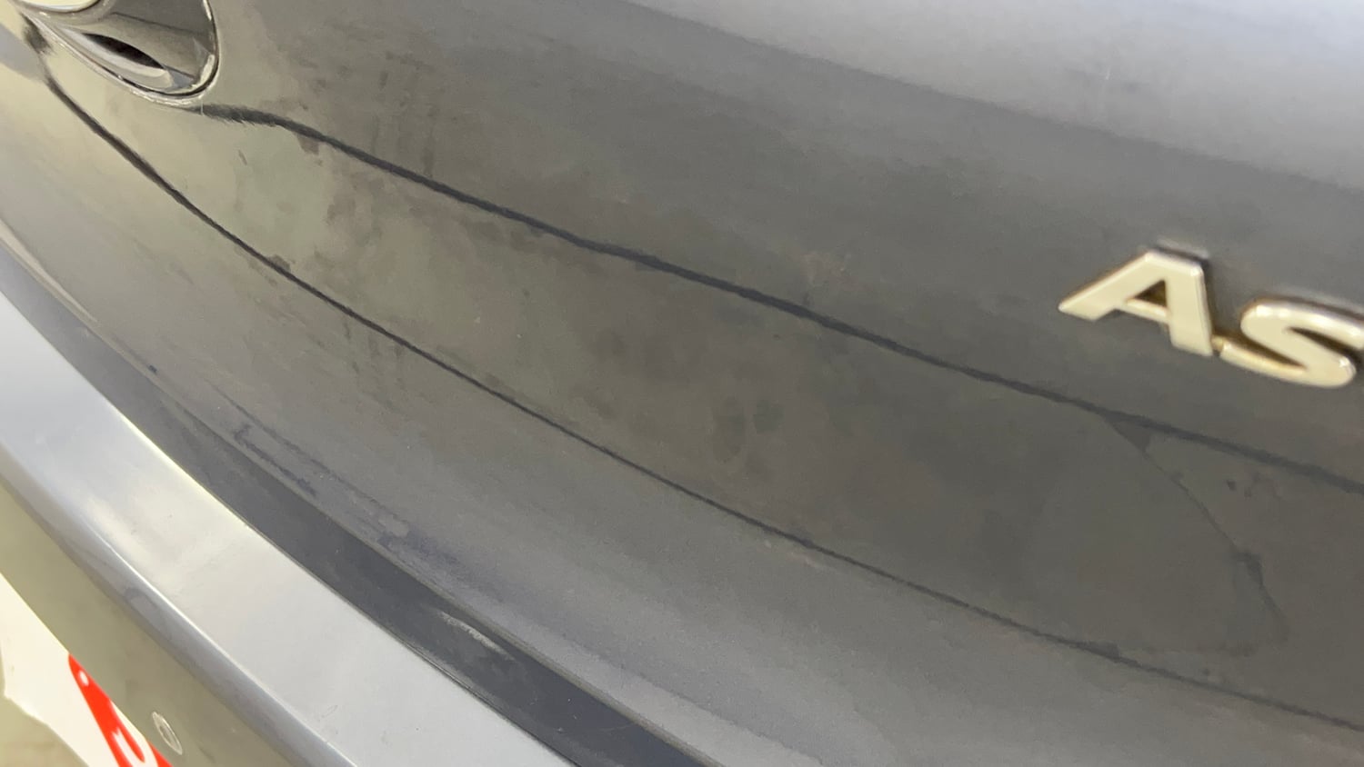 Used 2015 Hyundai Grand i10 Asta AT 1.2 Kappa VTVT Petrol Automatic dents MINOR DENT
