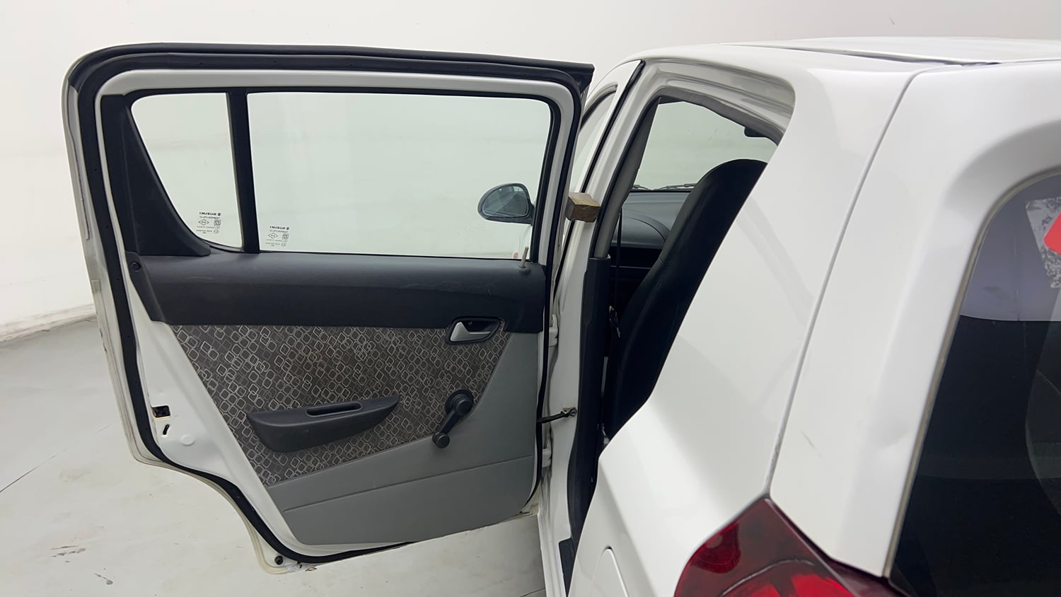 Used 2017 Maruti Suzuki Alto 800 LXi (O) Petrol Manual interior LEFT REAR DOOR OPEN VIEW