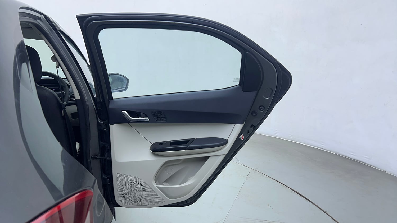 Used 2022 Tata Tiago XZ Plus CNG Cng Manual interior RIGHT REAR DOOR OPEN VIEW