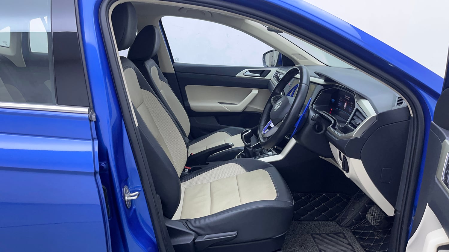 Used 2023 Volkswagen Virtus Topline 1.0 TSI AT Petrol Automatic interior RIGHT SIDE FRONT DOOR CABIN VIEW