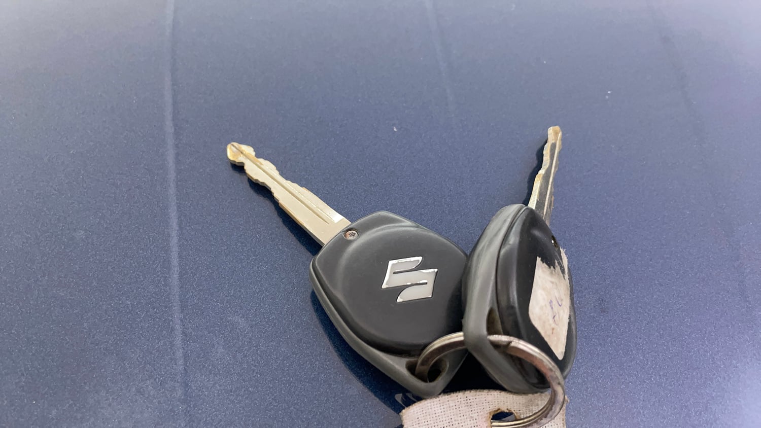 Used 2016 Maruti Suzuki Ertiga VXI AT Petrol Automatic extra CAR KEY VIEW