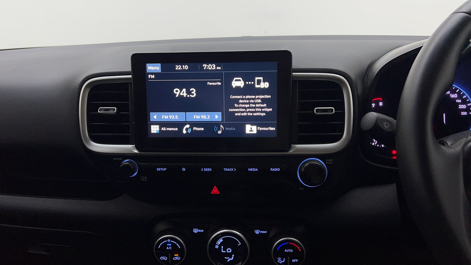Used 2019 hyundai Venue SX 1.0 Turbo Petrol Petrol Manual top_features Touch screen infotainment system
