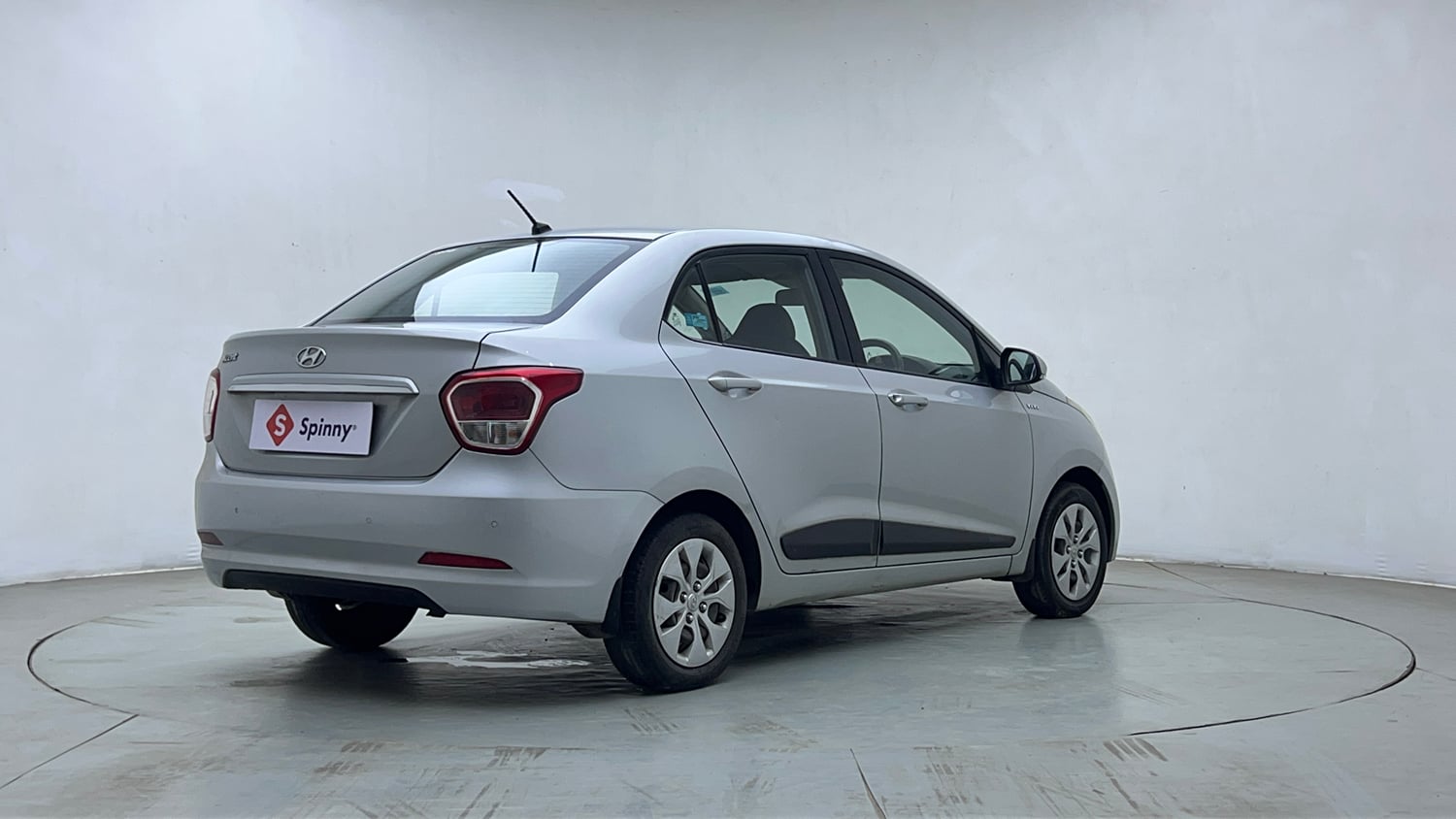 Used 2014 Hyundai Xcent S 1.2 Petrol Manual exterior RIGHT REAR CORNER VIEW