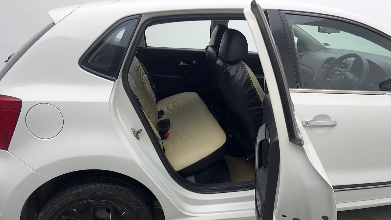Used 2014 Volkswagen Polo Comfortline 1.2L (P) Petrol Manual interior RIGHT SIDE REAR DOOR CABIN VIEW