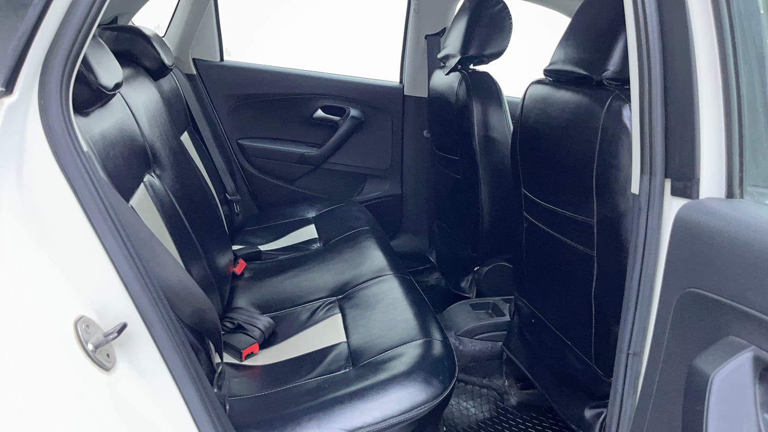 Used 2020 Volkswagen Polo Comfortline Plus 1.0L MPI Petrol Manual interior RIGHT SIDE REAR DOOR CABIN VIEW