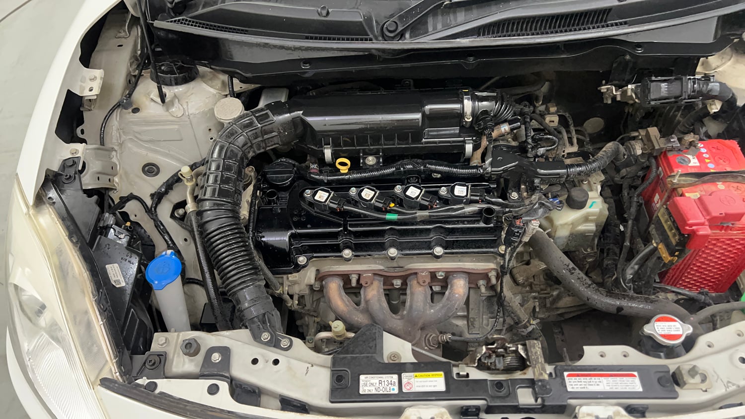 Used 2020 Maruti Suzuki Dzire ZXi AMT Petrol Automatic engine ENGINE RIGHT SIDE VIEW