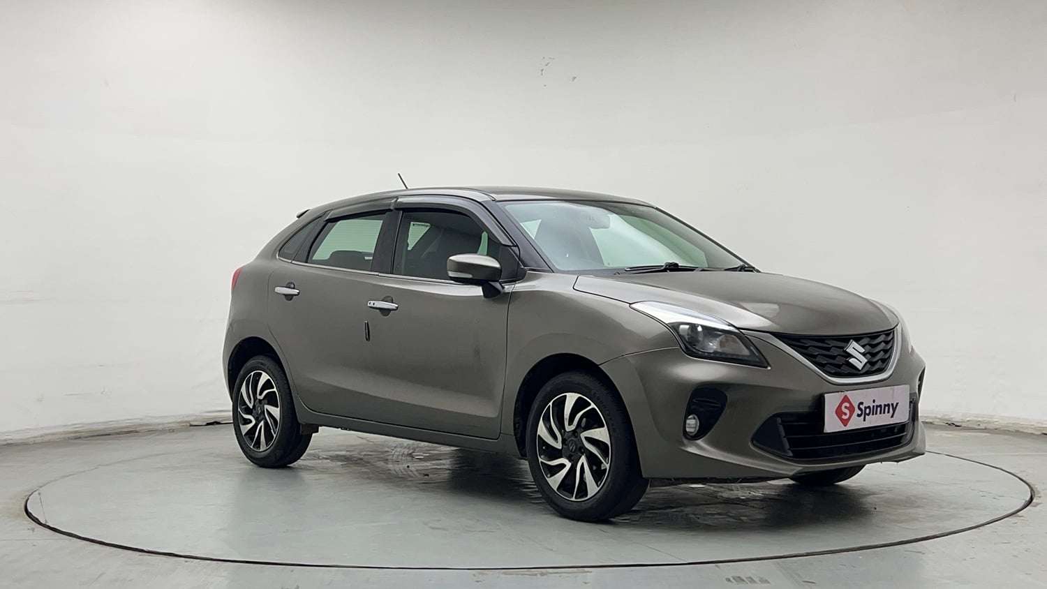 Used 2020 Maruti Suzuki Baleno Alpha Petrol Manual exterior RIGHT FRONT CORNER VIEW