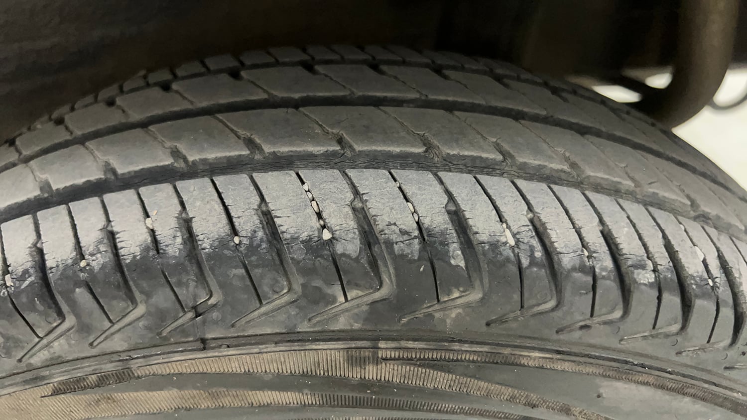 Used 2023 Maruti Suzuki Alto K10 VXi Petrol Manual tyres LEFT REAR TYRE TREAD VIEW