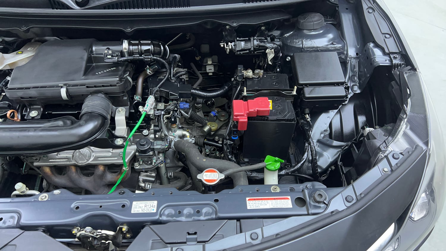 Used 2022 Maruti Suzuki Baleno Alpha MT Petrol Manual engine ENGINE LEFT SIDE VIEW