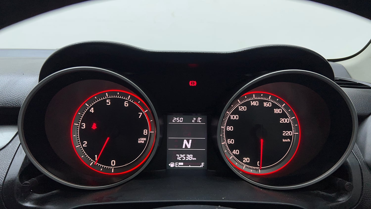 Used 2018 Maruti Suzuki Swift ZXi AMT Petrol Automatic interior CLUSTERMETER VIEW